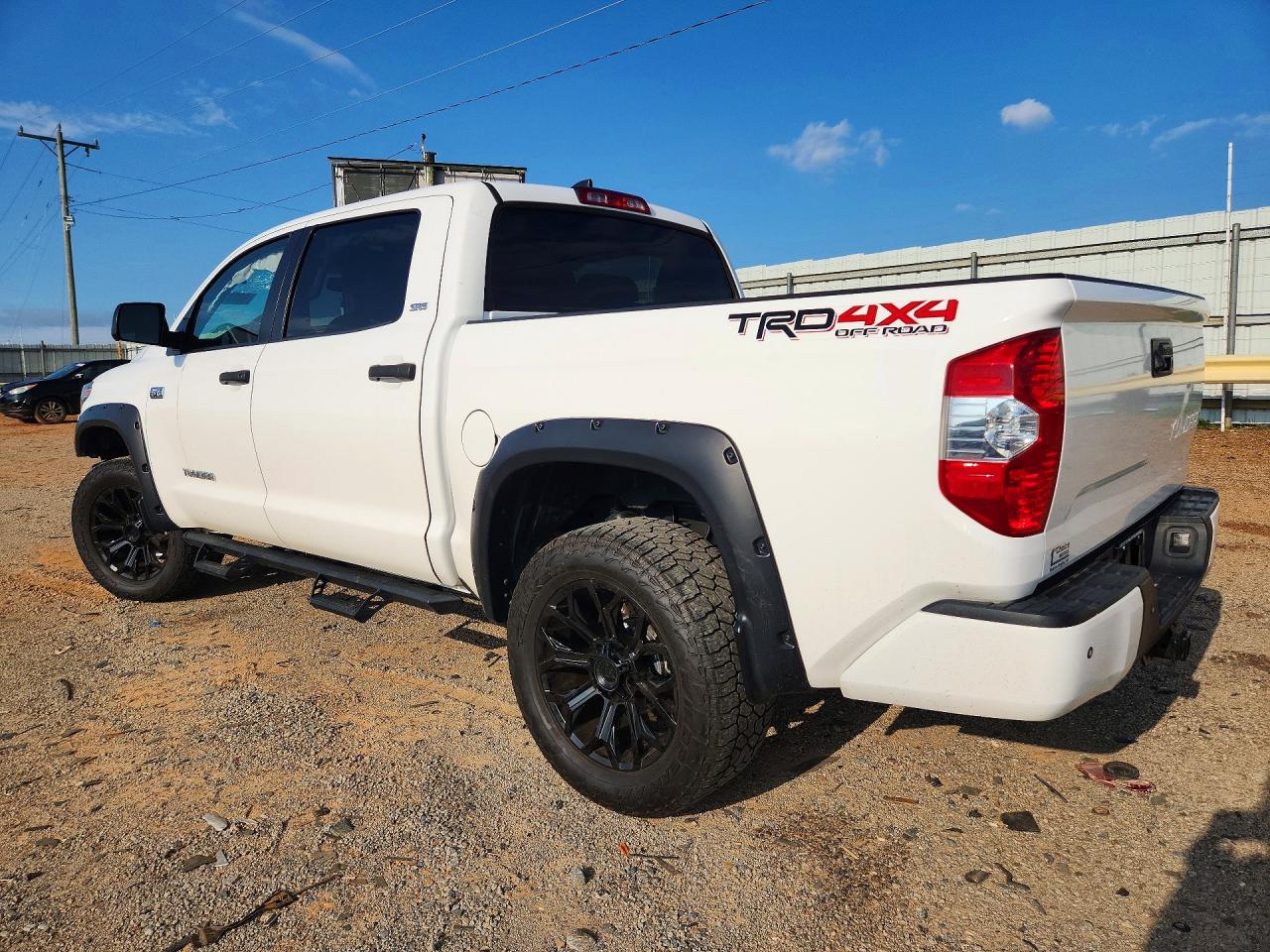 2021 TOYOTA TUNDRA SR5 — снимка 2