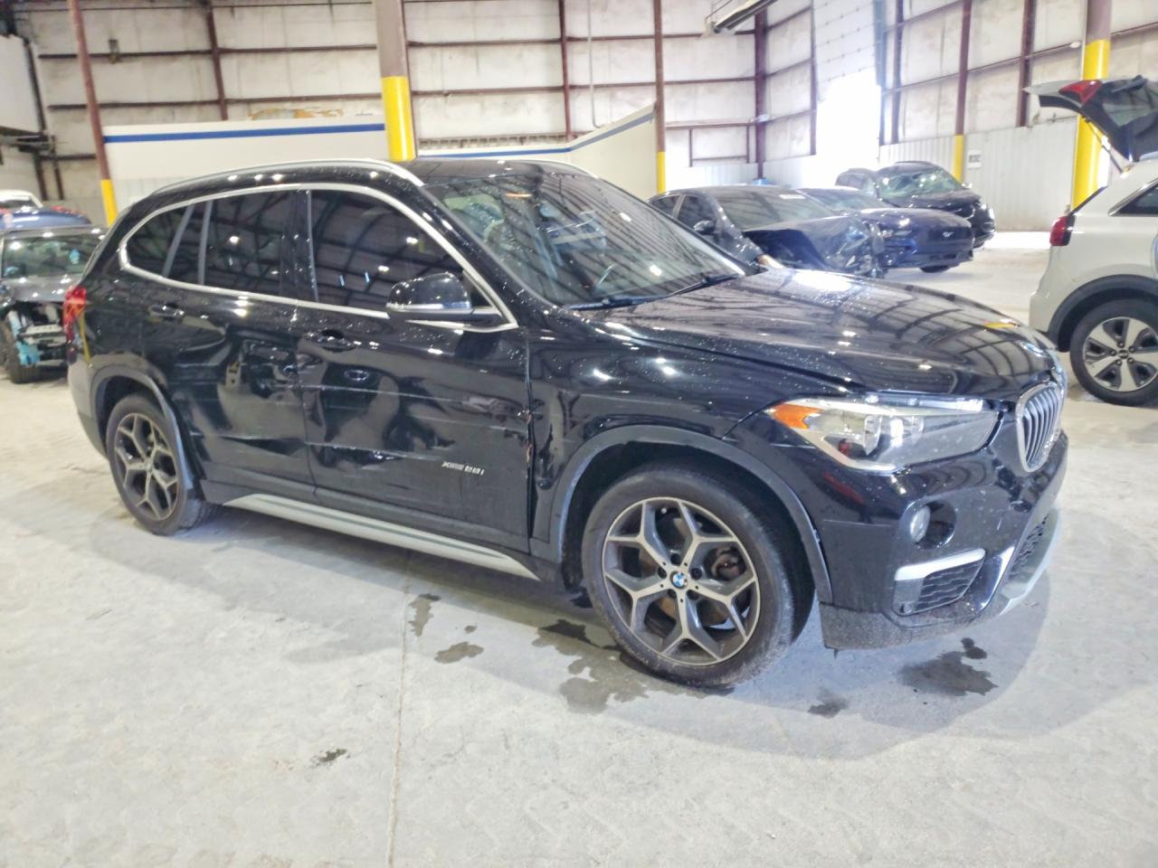 2017 BMW X1 XDRIVE28I — снимка 4