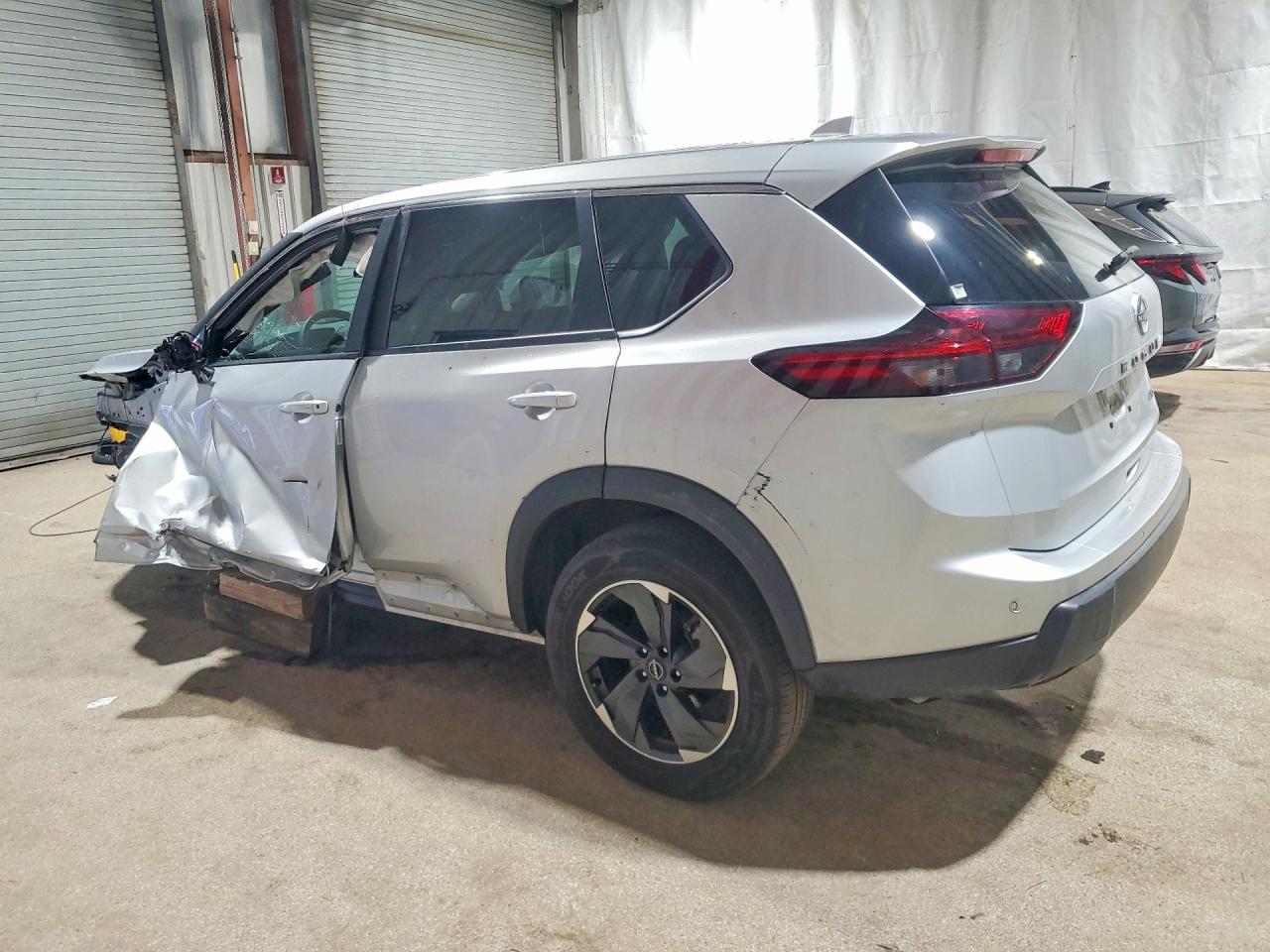 2025 NISSAN ROGUE SV — снимка 2