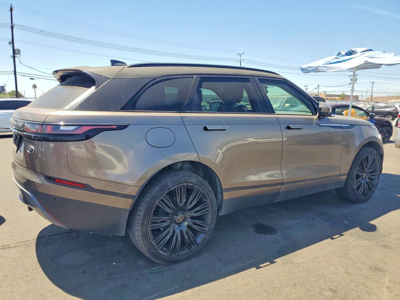 2019 LAND ROVER RANGE ROVER VELAR S — снимка 3