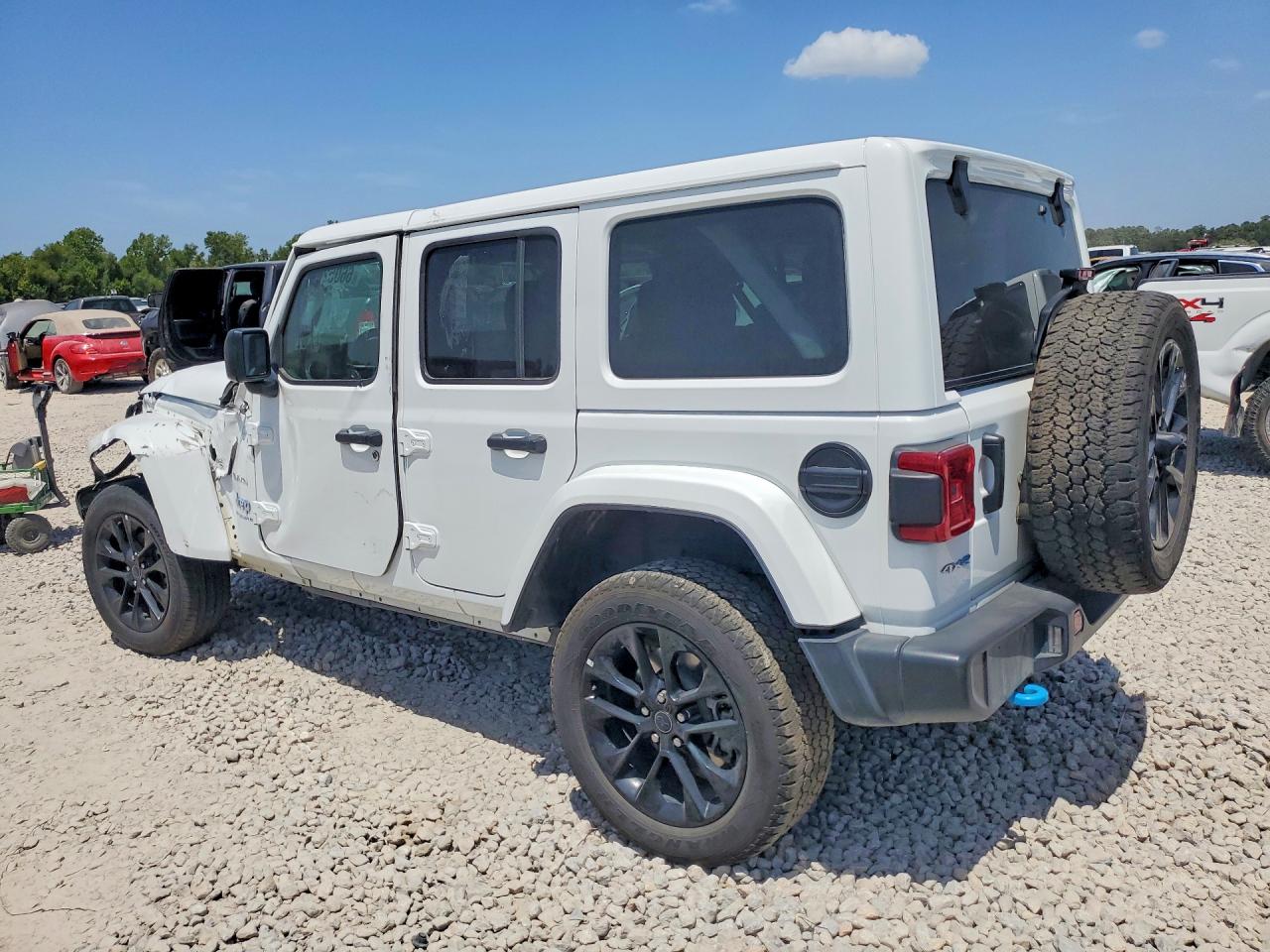 2024 JEEP WRANGLER SAHARA 4XE — снимка 2