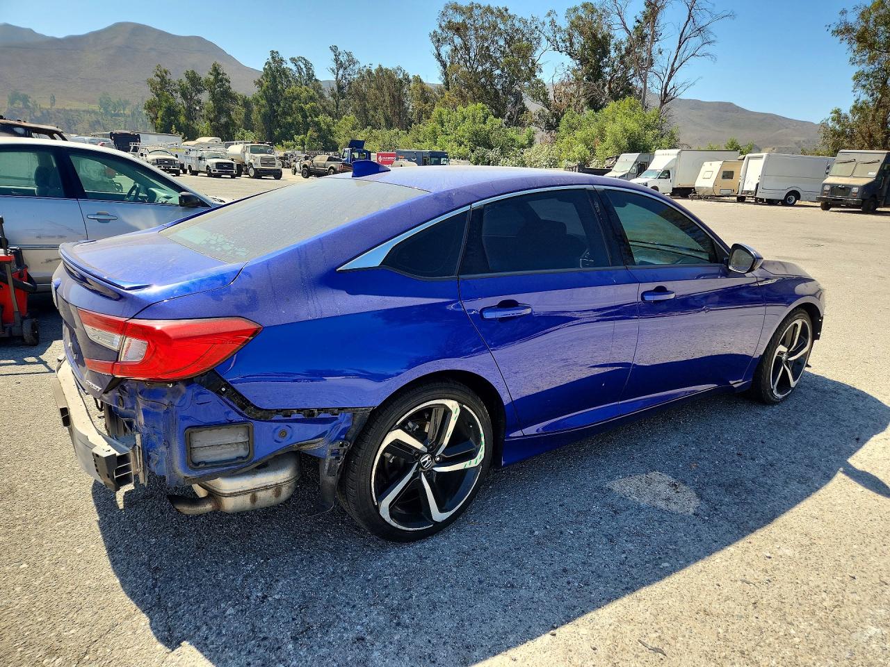 2020 HONDA ACCORD SPORT — снимка 3
