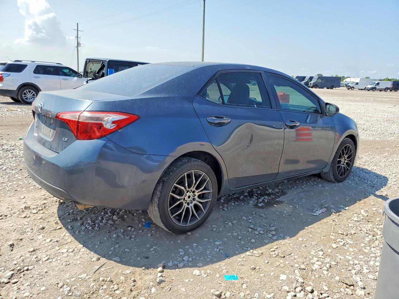 2017 TOYOTA COROLLA LE — снимка 3