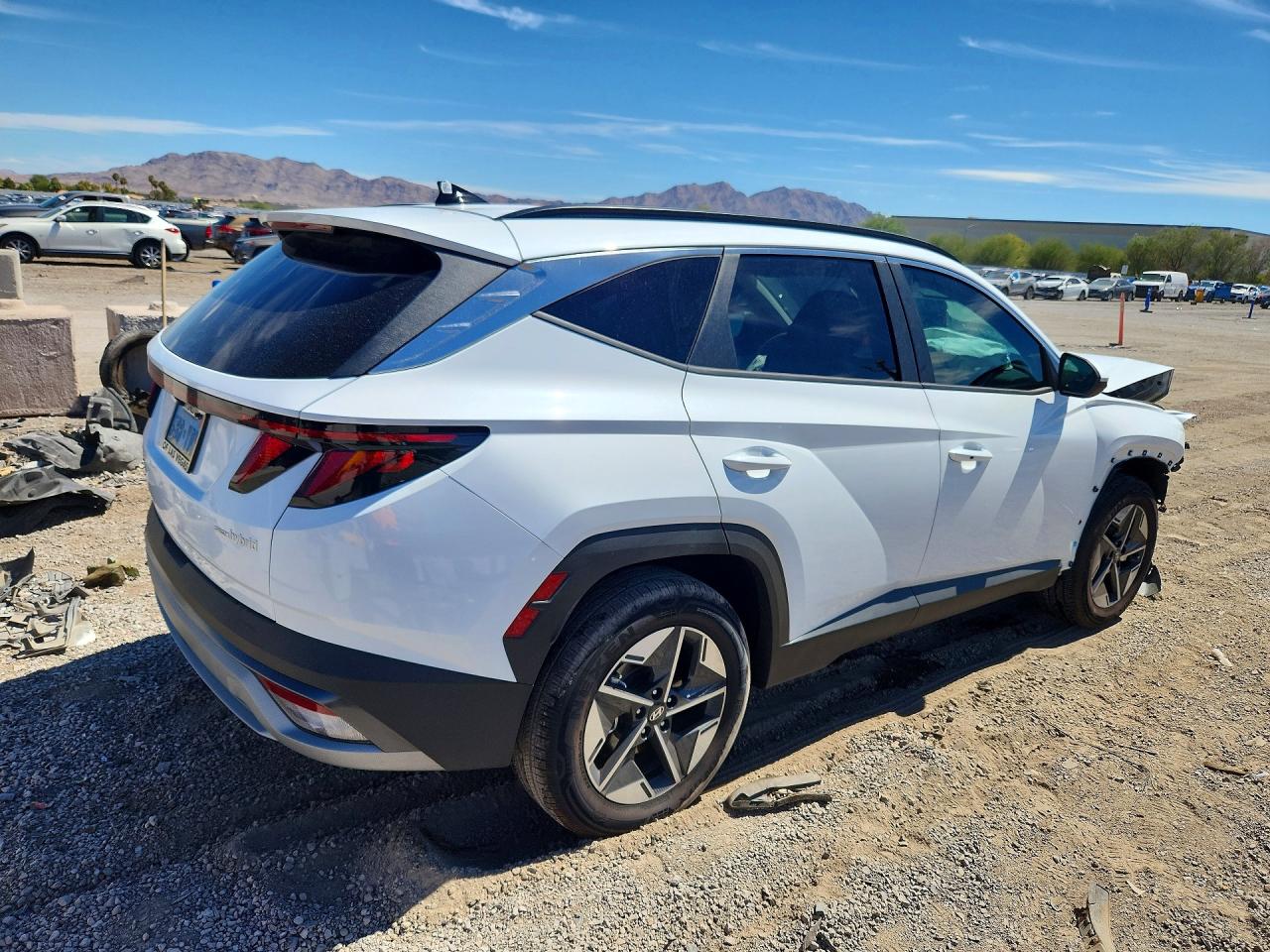 2026 HYUNDAI TUCSON SEL — снимка 3