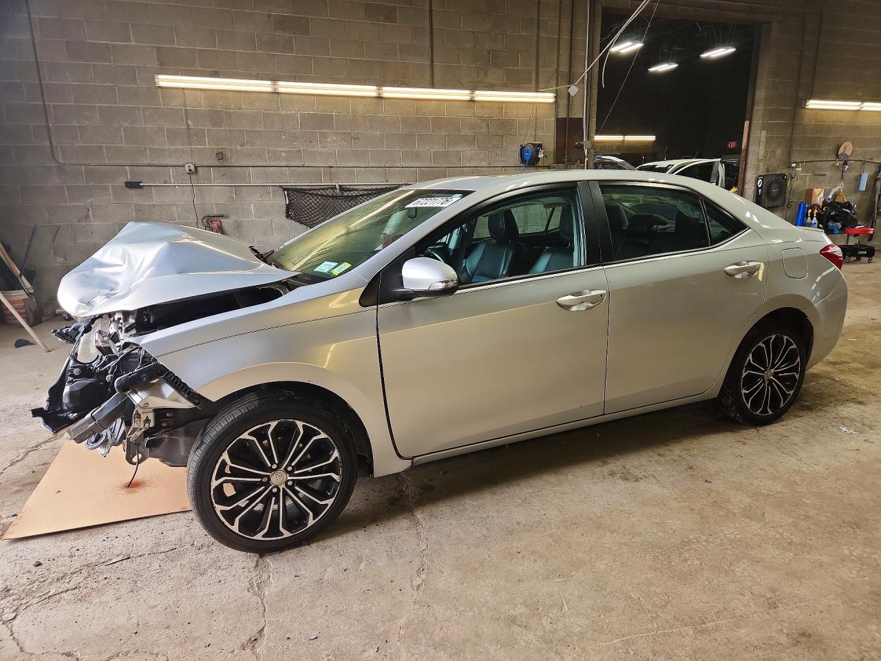 2015 TOYOTA COROLLA S PLUS
