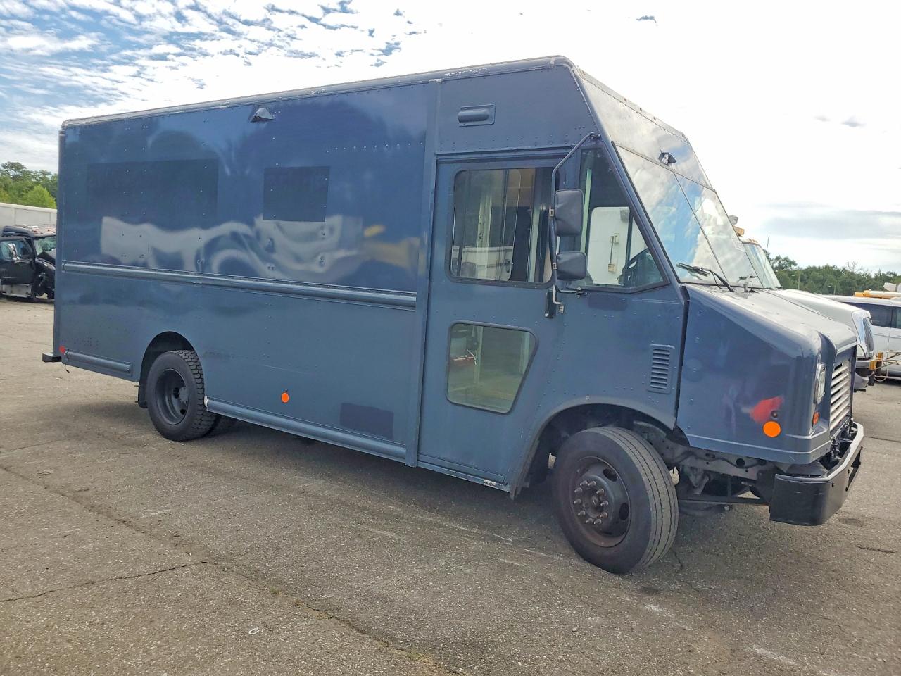 2021 FORD F59 — снимка 4
