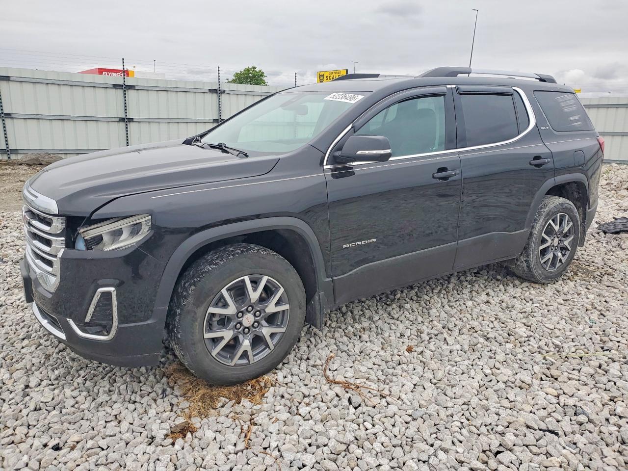 2023 GMC ACADIA SLT