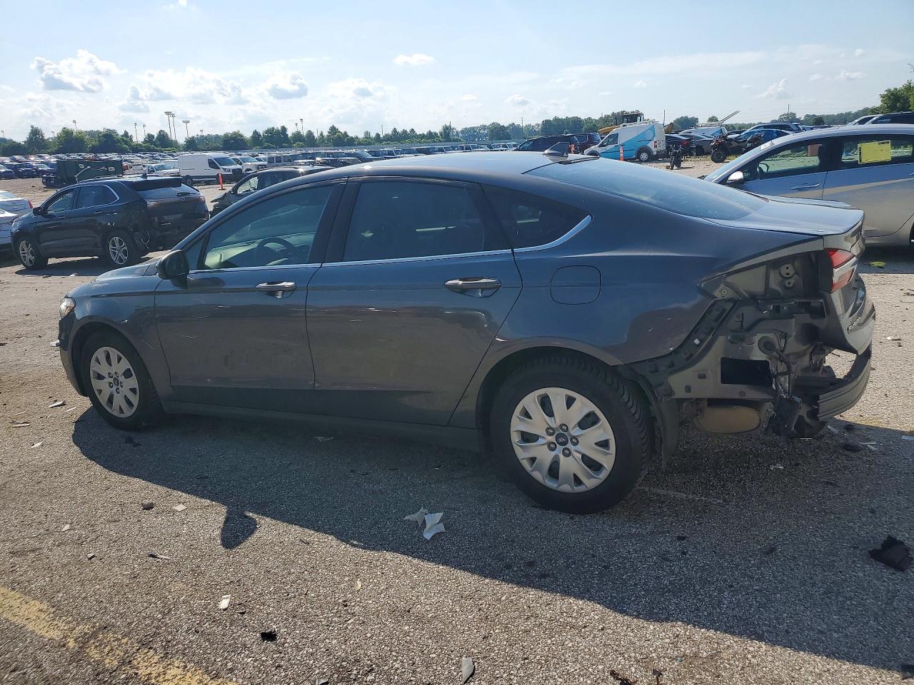 2020 FORD FUSION S — снимка 2