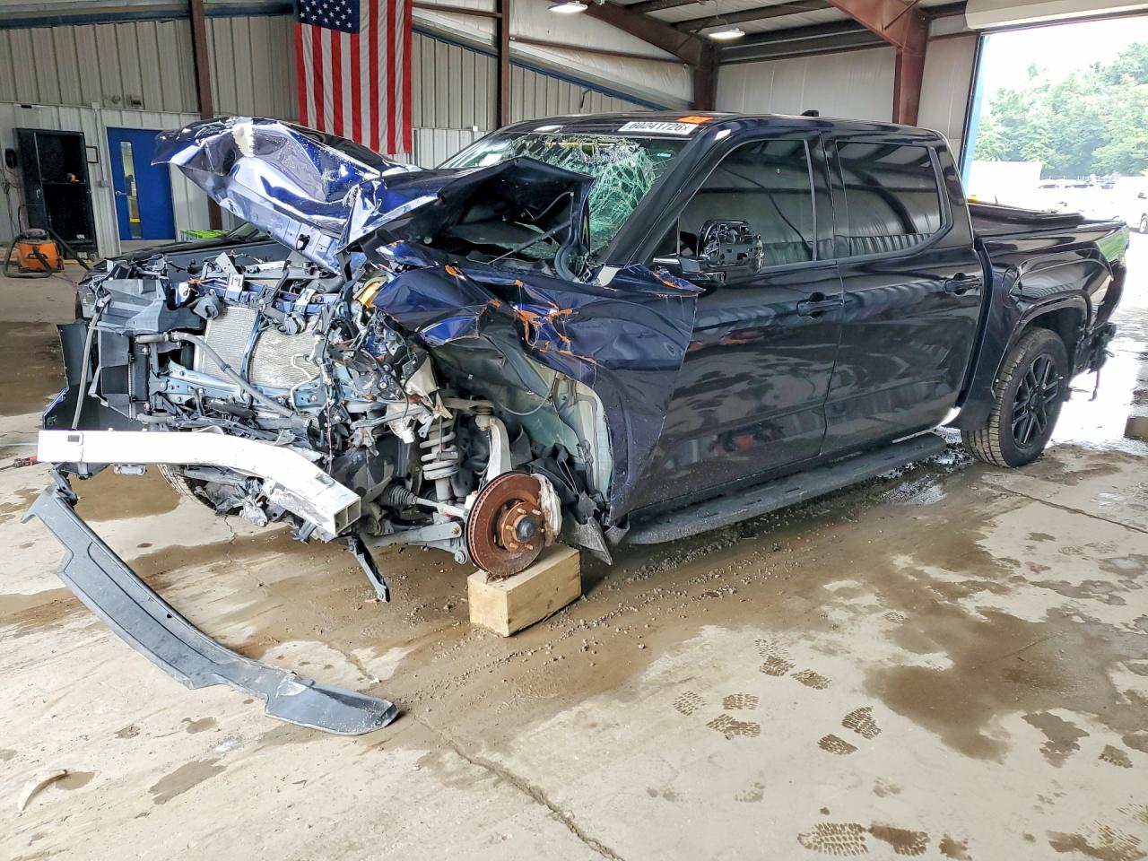 2022 TOYOTA TUNDRA SR5