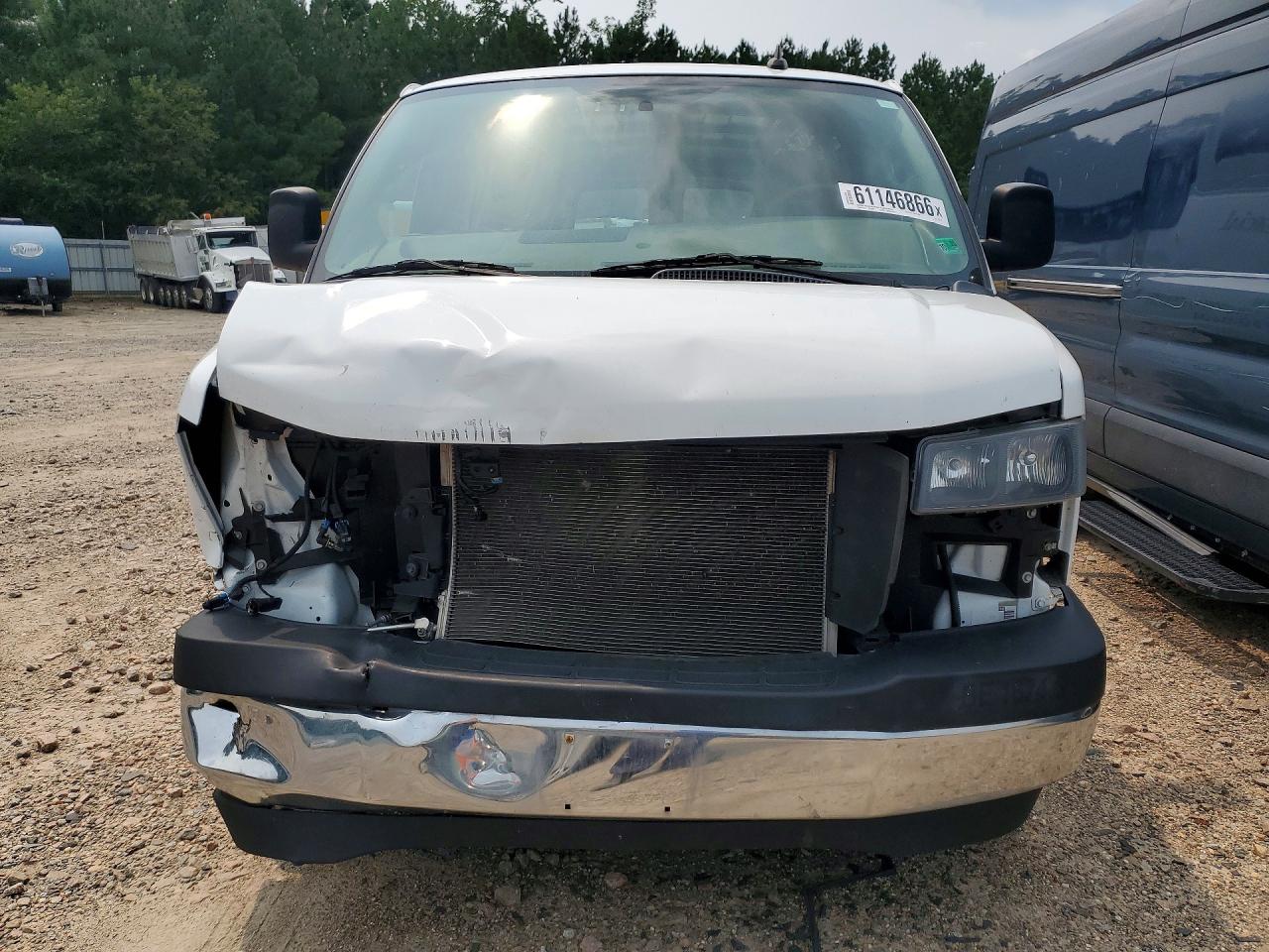 2022 GMC SAVANA G2500 — снимка 5