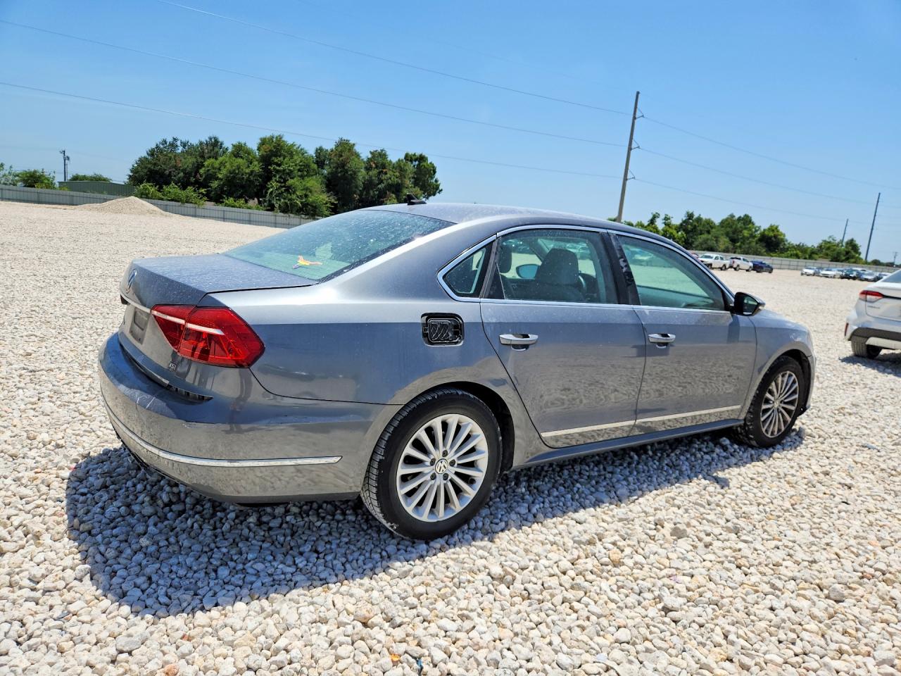 2016 VOLKSWAGEN PASSAT SE — снимка 3