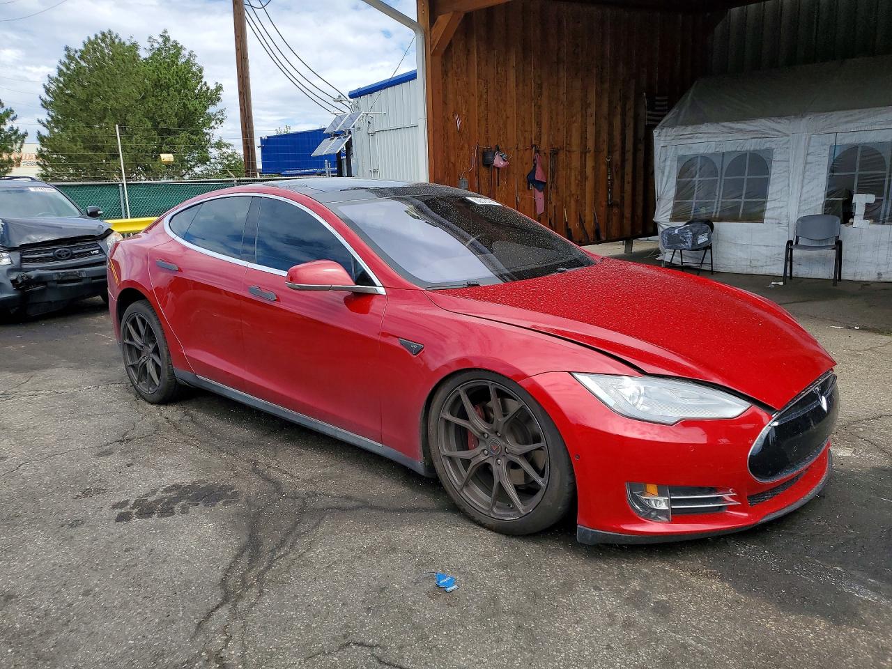 2015 TESLA MODEL S — снимка 4