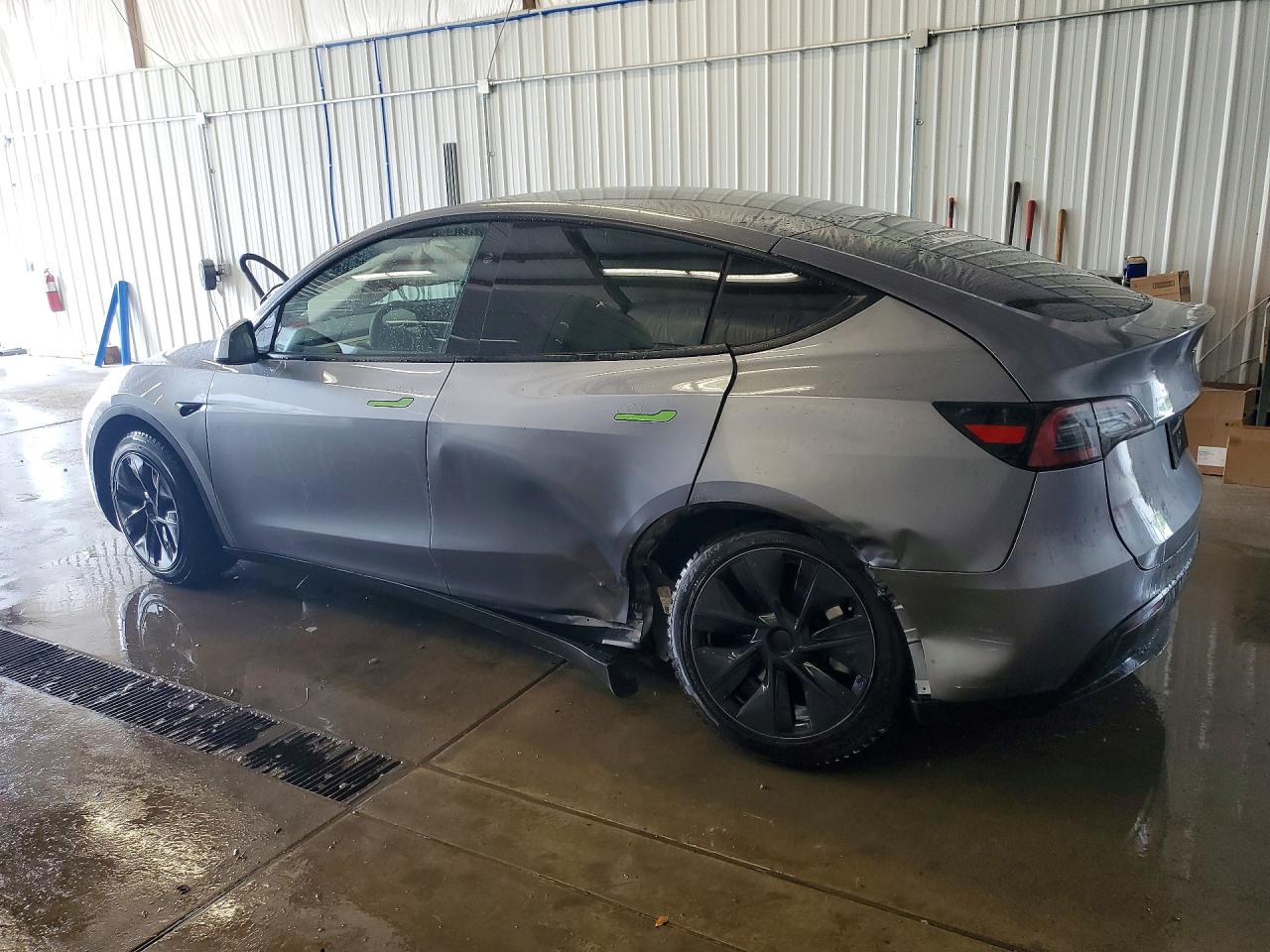 2025 TESLA MODEL Y — снимка 2