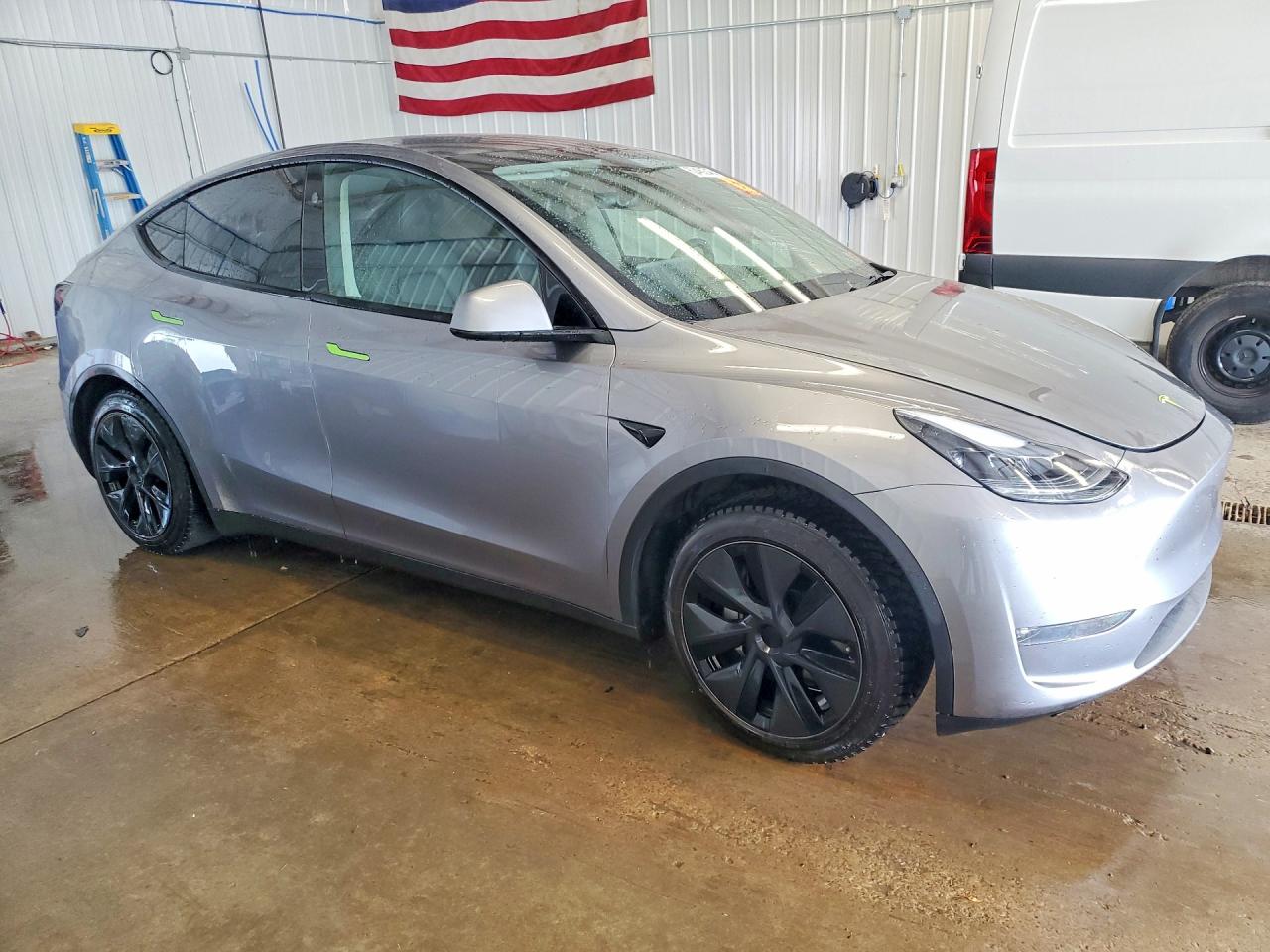 2025 TESLA MODEL Y — снимка 4