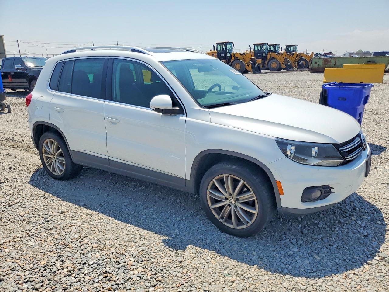 2015 VOLKSWAGEN TIGUAN S — снимка 4