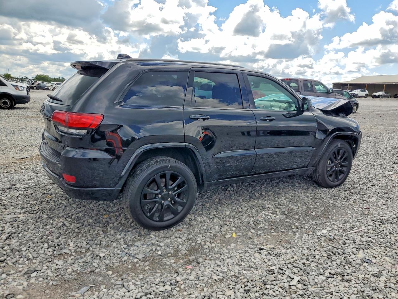 2019 JEEP GRAND CHEROKEE LAREDO — снимка 3