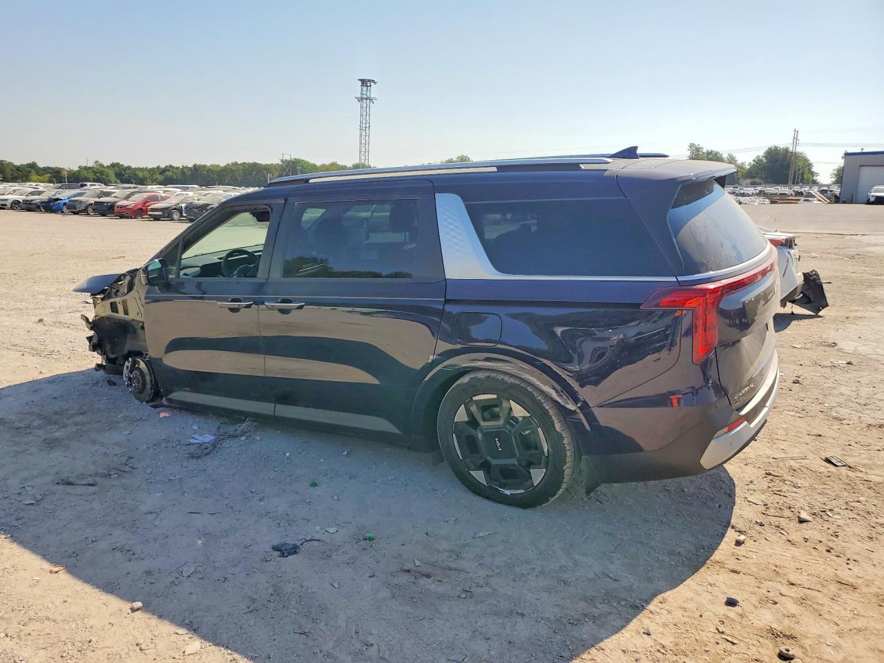 2025 KIA CARNIVAL EX — снимка 2