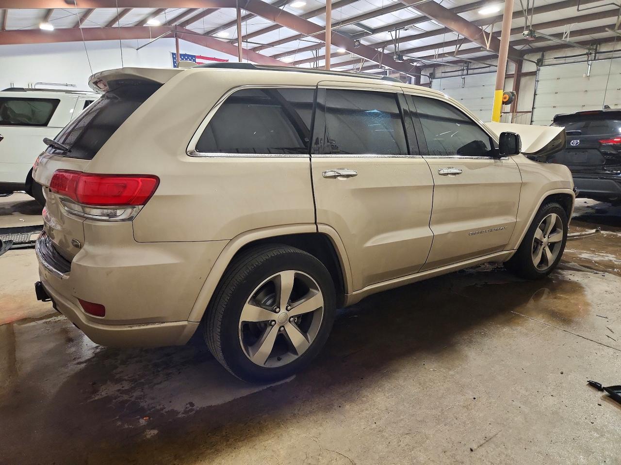 2015 JEEP GRAND CHEROKEE OVERLAND — снимка 3