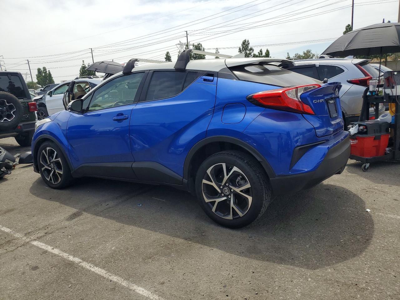 2019 TOYOTA C-HR XLE — снимка 2