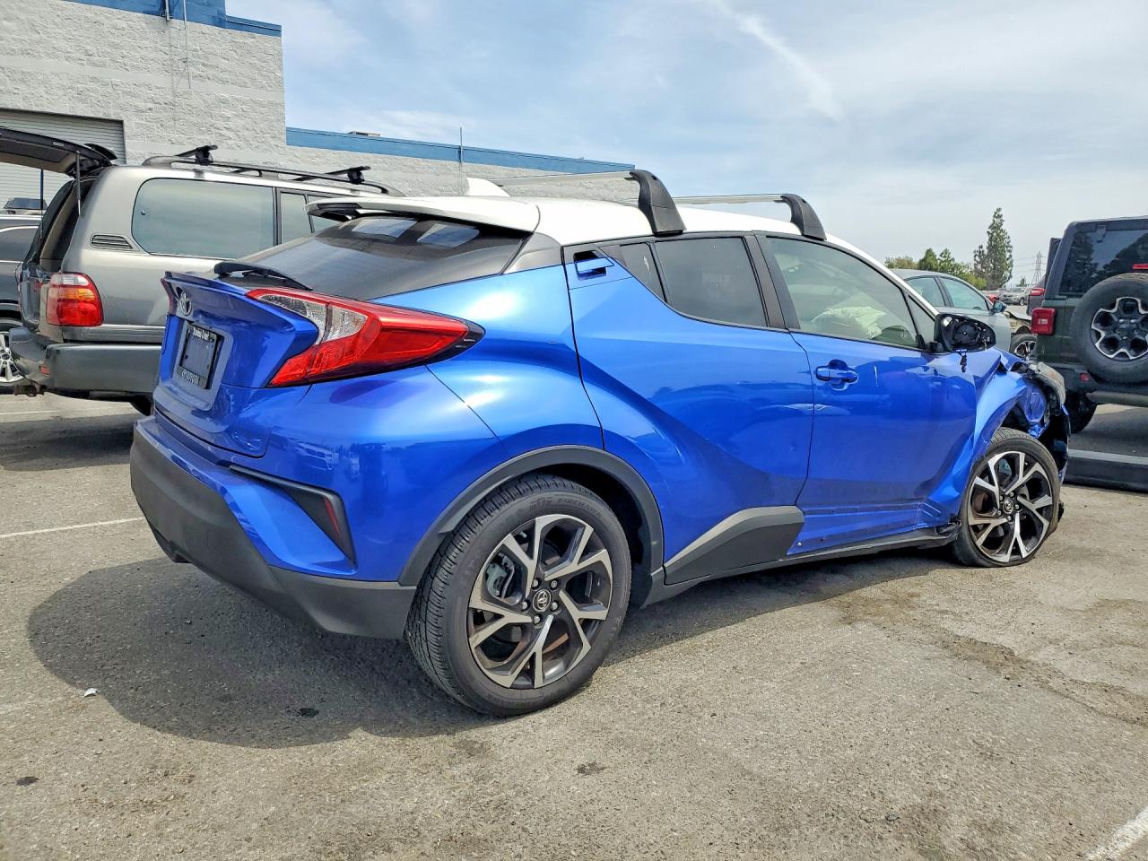 2019 TOYOTA C-HR XLE — снимка 3