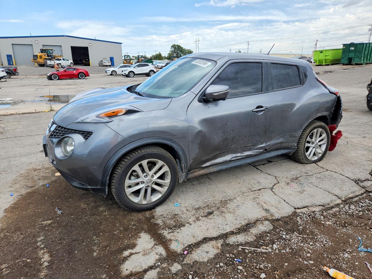 2016 NISSAN JUKE SV