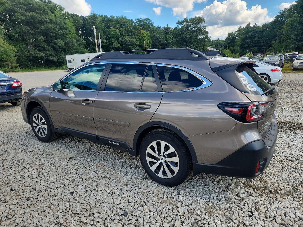 2022 SUBARU OUTBACK PREMIUM — снимка 2