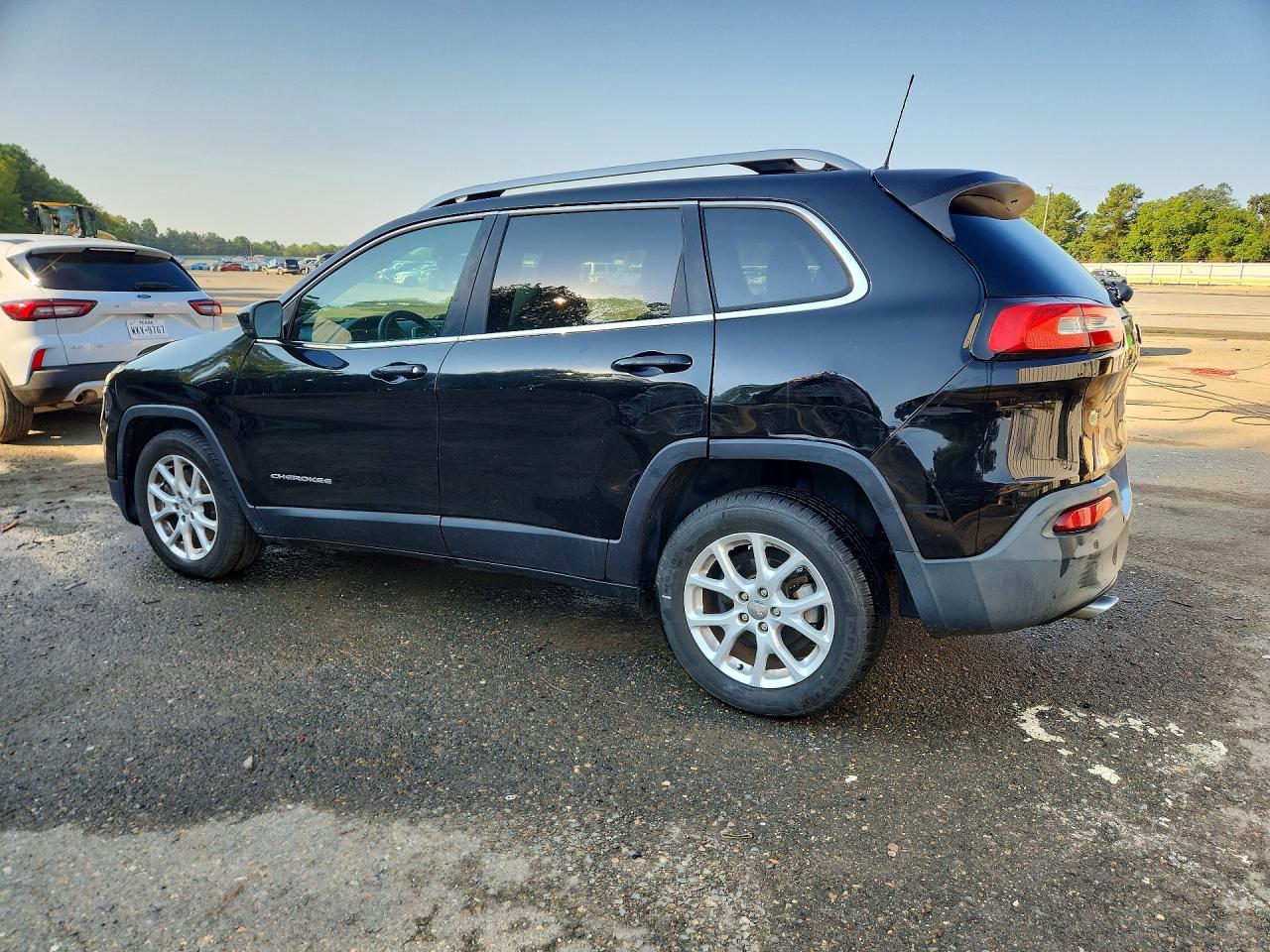 2017 JEEP CHEROKEE LATITUDE — снимка 2