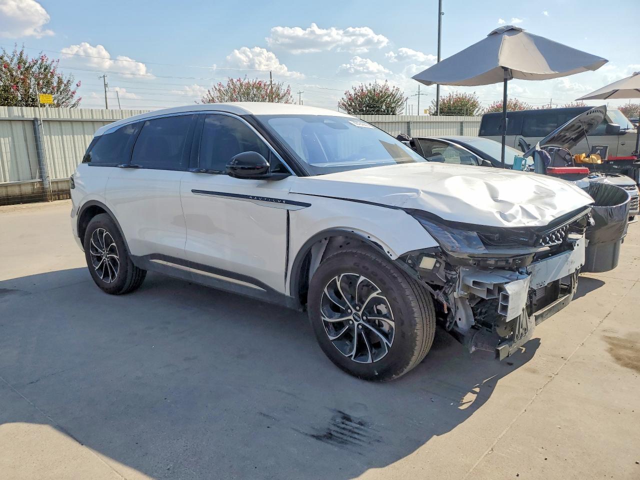 2025 LINCOLN NAUTILUS PREMIERE — снимка 4