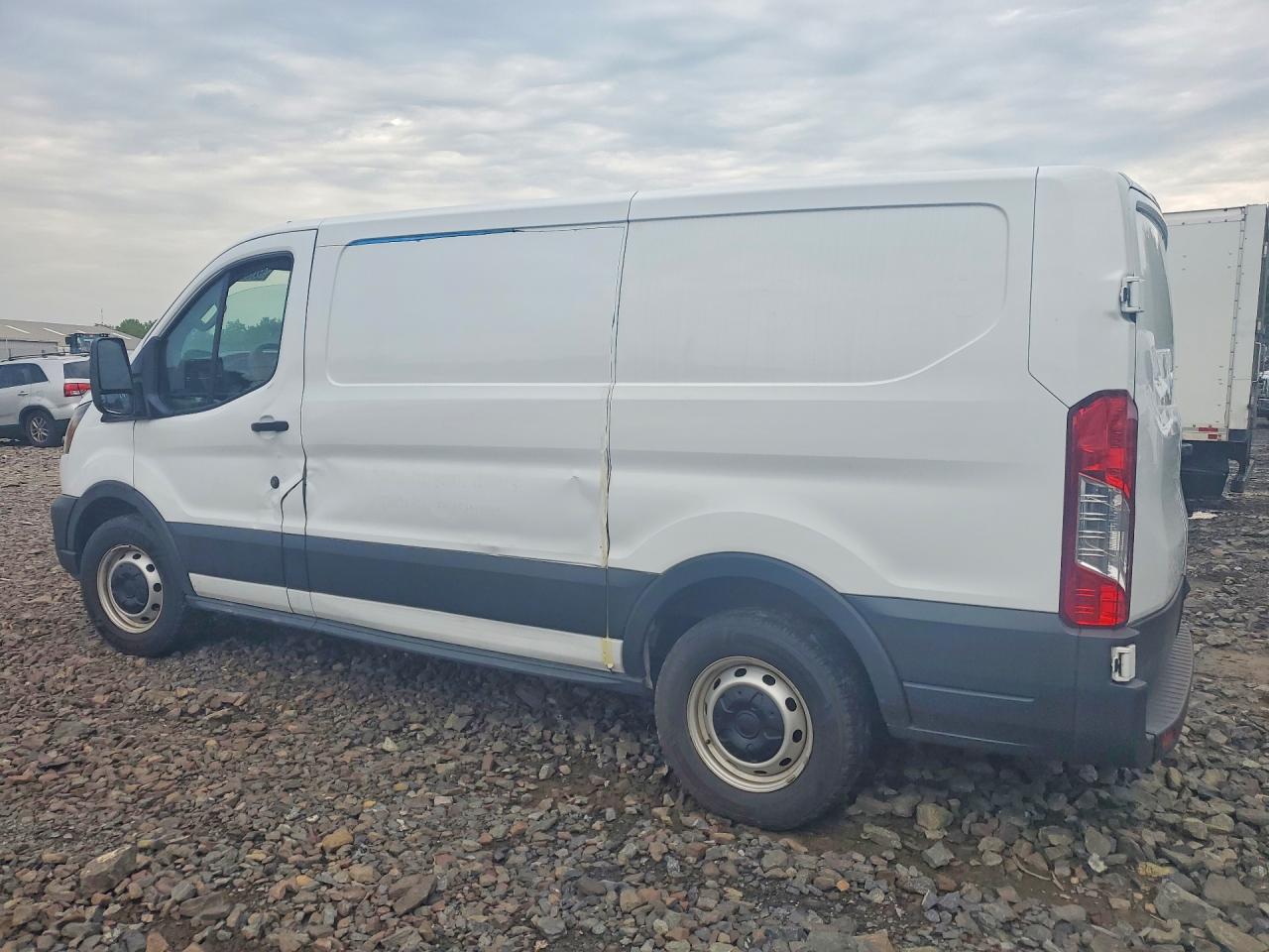 2022 FORD TRANSIT T-150 — снимка 2