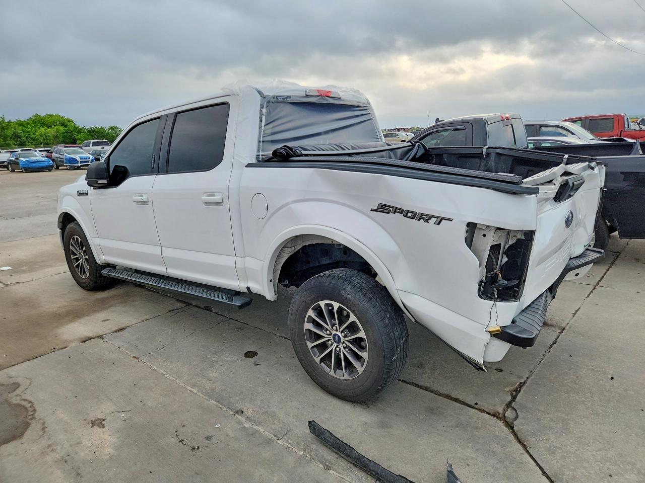 2019 FORD F150 XLT — снимка 2