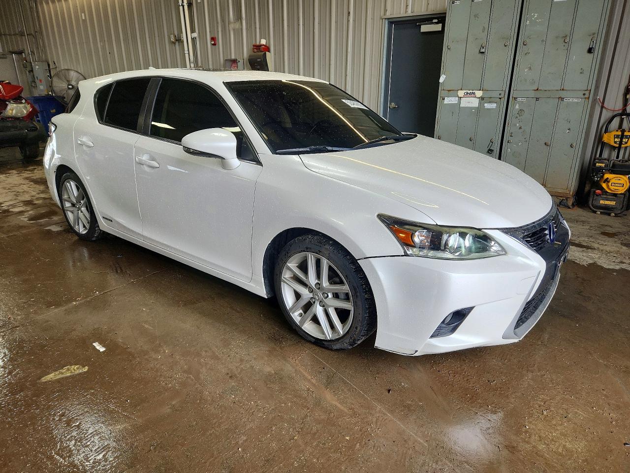2015 LEXUS CT 200 — снимка 4