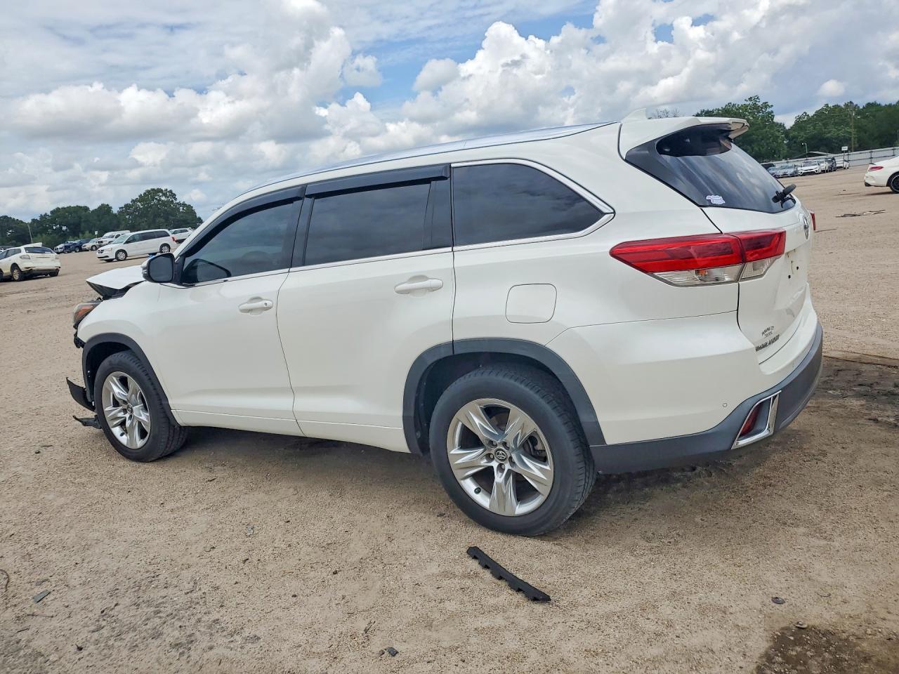 2019 TOYOTA HIGHLANDER LIMITED — снимка 2