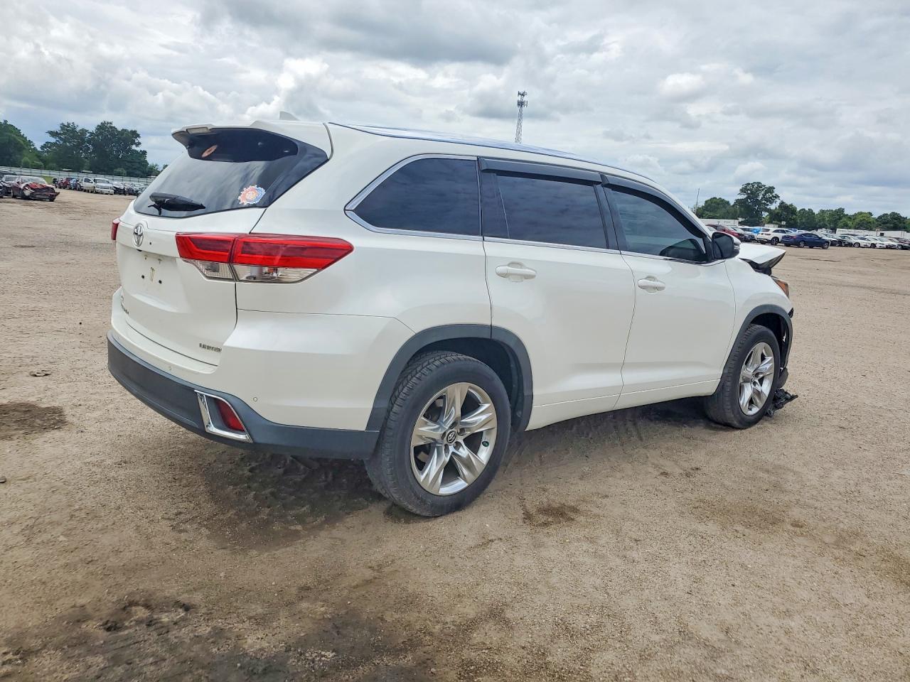 2019 TOYOTA HIGHLANDER LIMITED — снимка 3