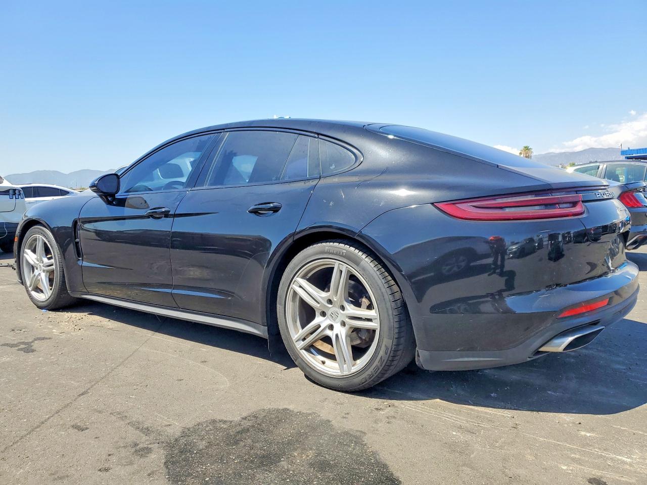 2018 PORSCHE PANAMERA 4 — снимка 2