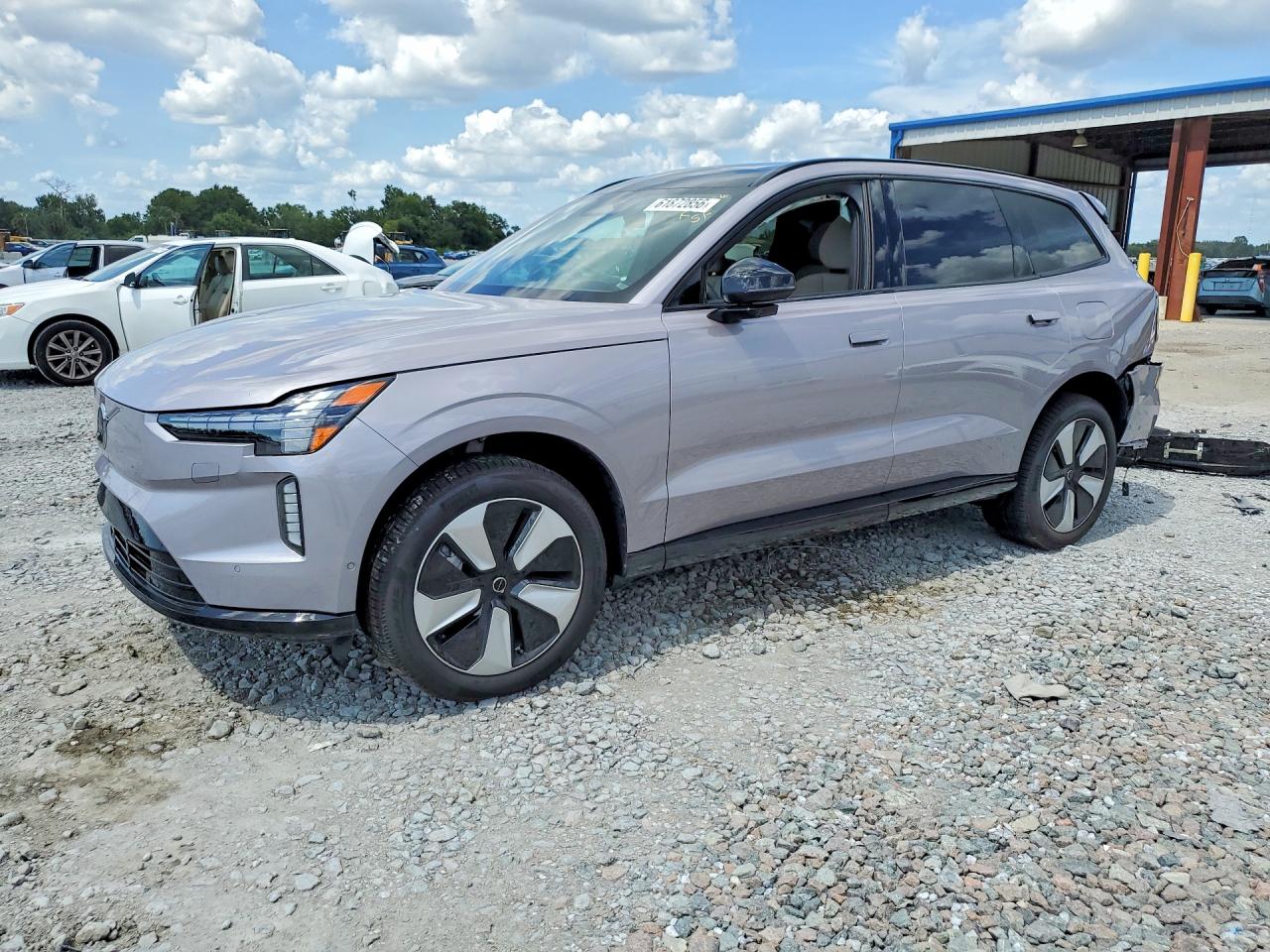2026 VOLVO EX90 PLUS