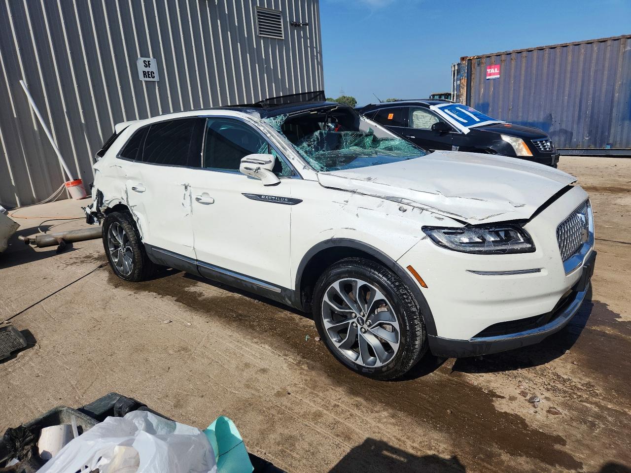 2022 LINCOLN NAUTILUS RESERVE — снимка 4