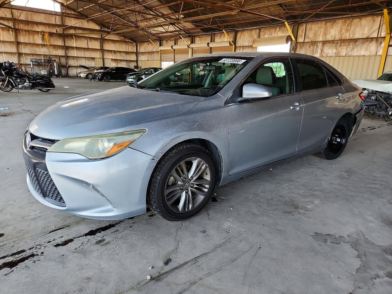 2017 TOYOTA CAMRY SE