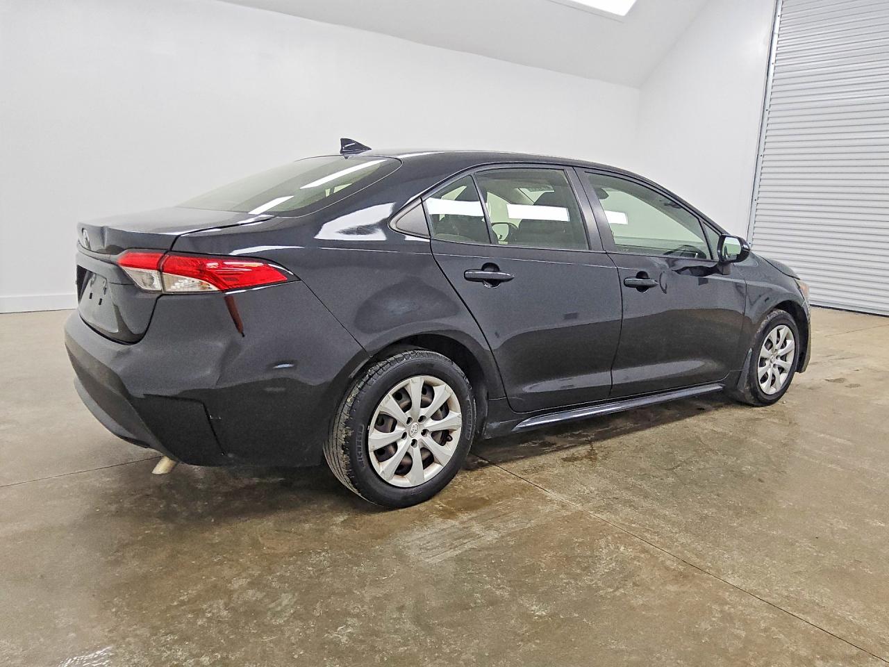 2021 TOYOTA COROLLA LE — снимка 3
