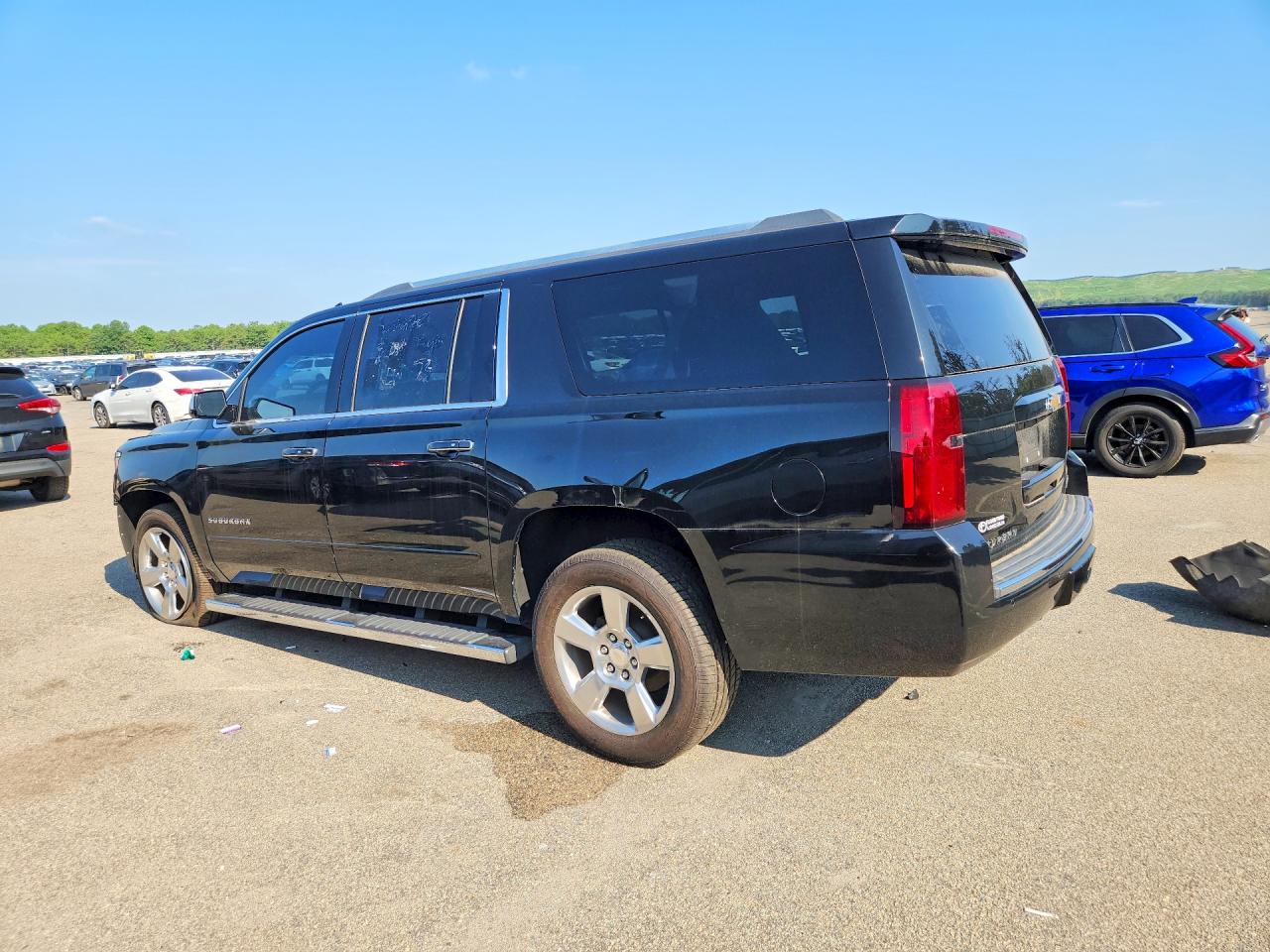 2019 CHEVROLET SUBURBAN K1500 PREMIER — снимка 2