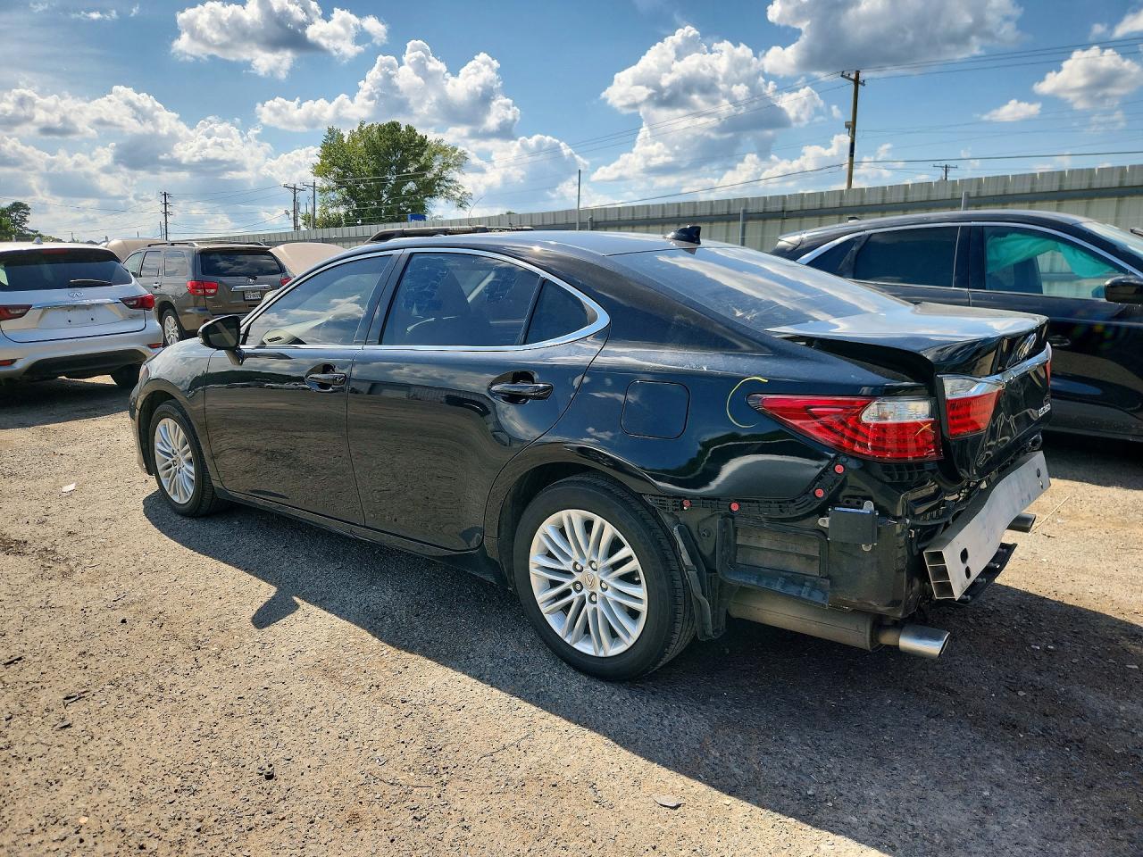 2015 LEXUS ES 350 — снимка 2