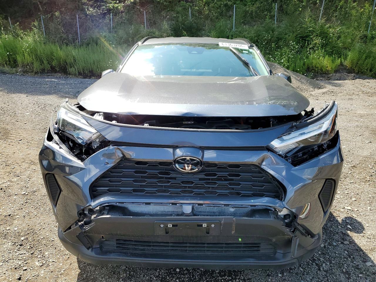 2025 TOYOTA RAV4 LE — снимка 5