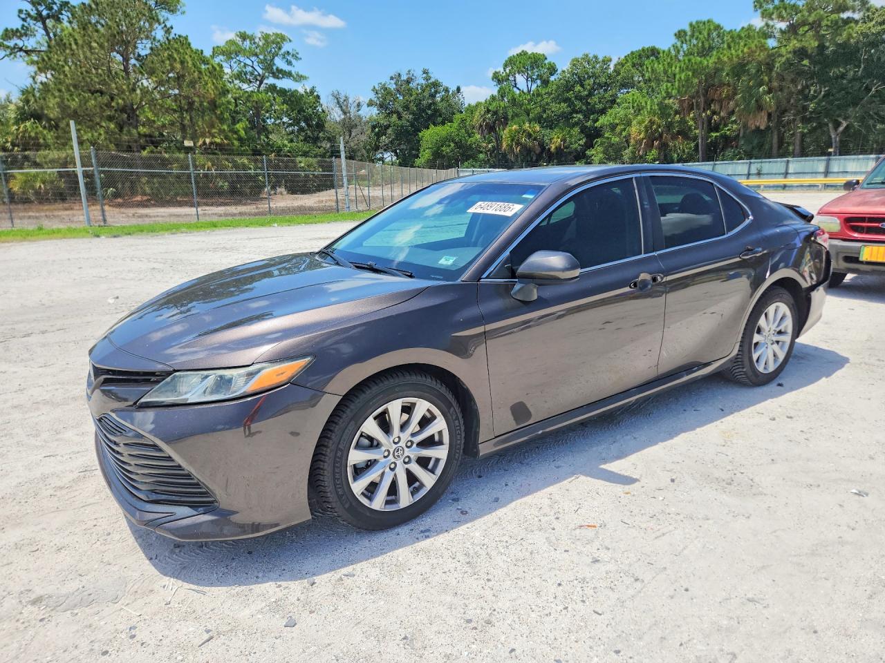 2018 TOYOTA CAMRY LE