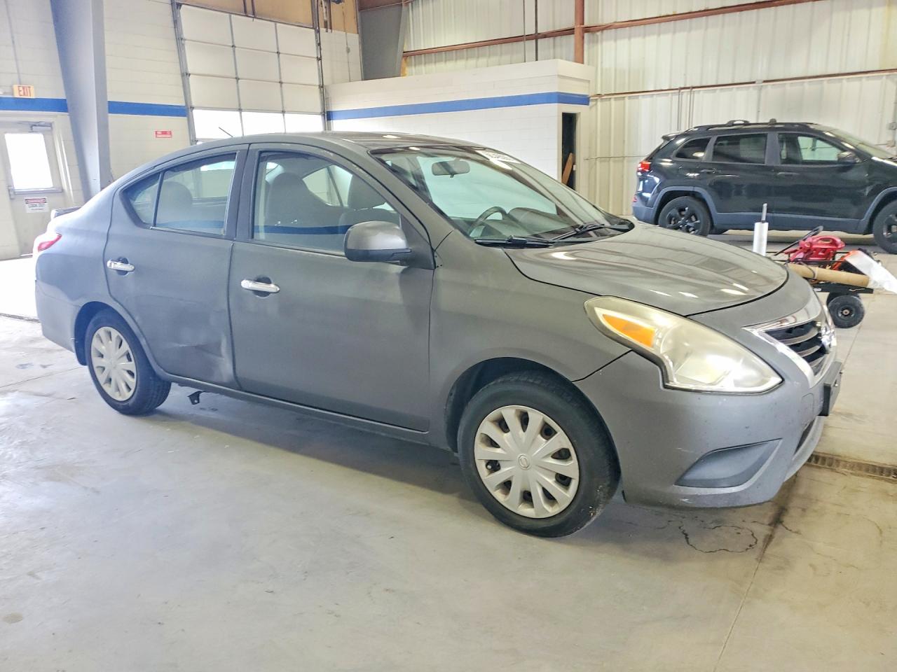 2016 NISSAN VERSA 1.6 SV — снимка 4