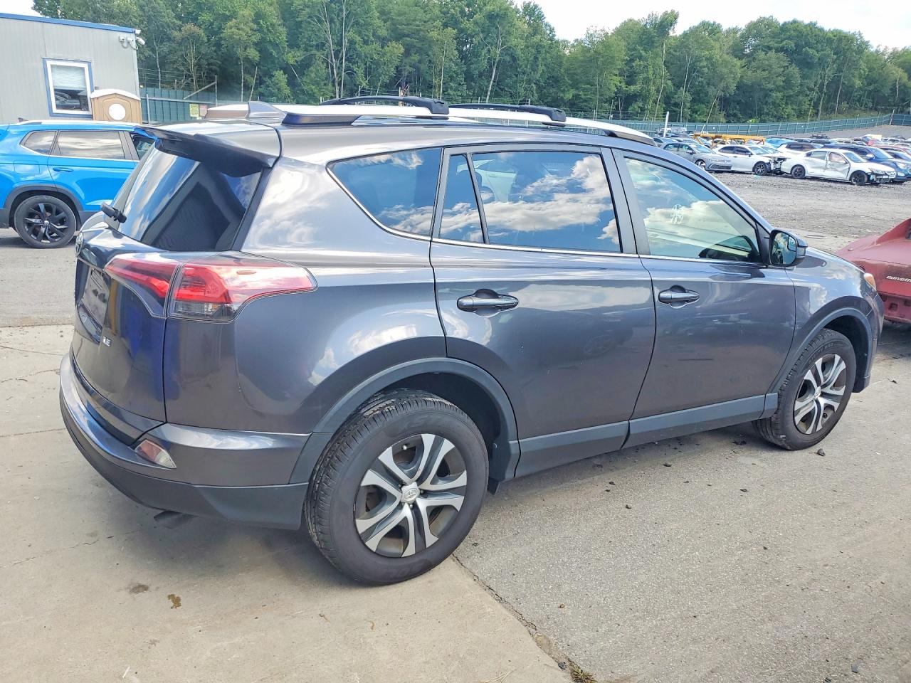 2016 TOYOTA RAV4 LE — снимка 3
