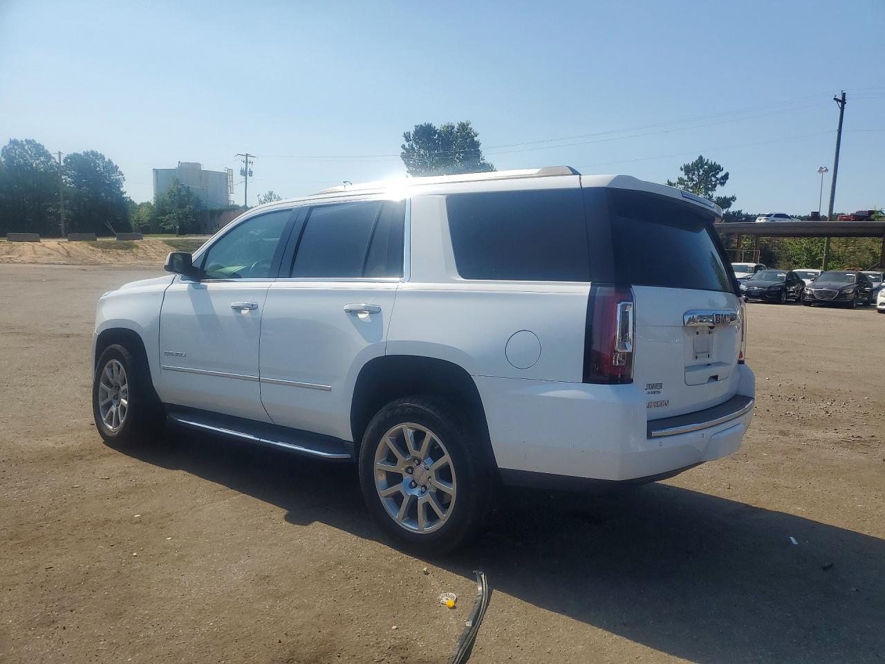 2019 GMC YUKON DENALI — снимка 2