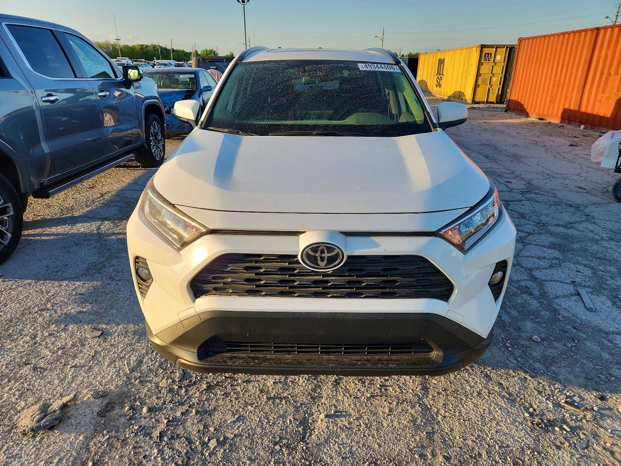 2019 TOYOTA RAV4 XLE — снимка 5