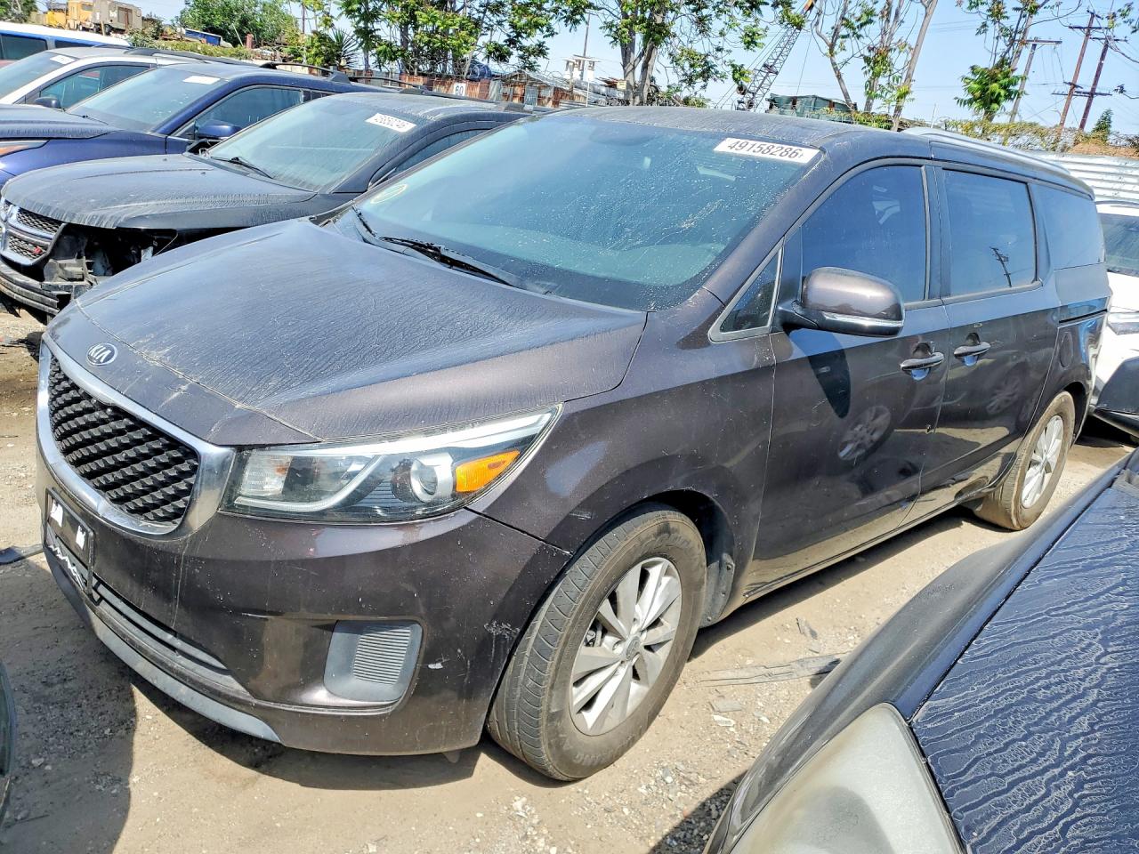 2016 KIA SEDONA LX