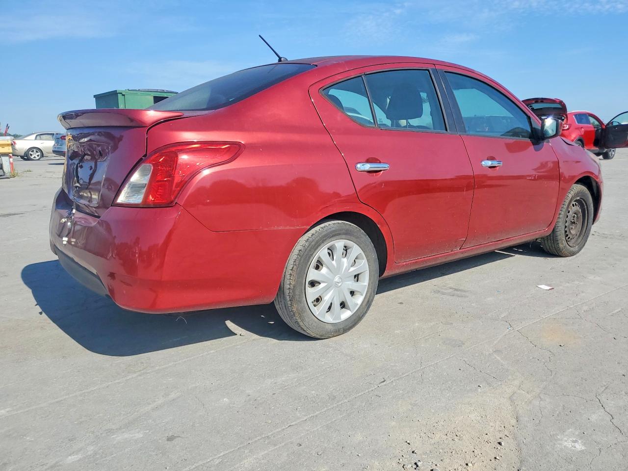 2019 NISSAN VERSA SV — снимка 3