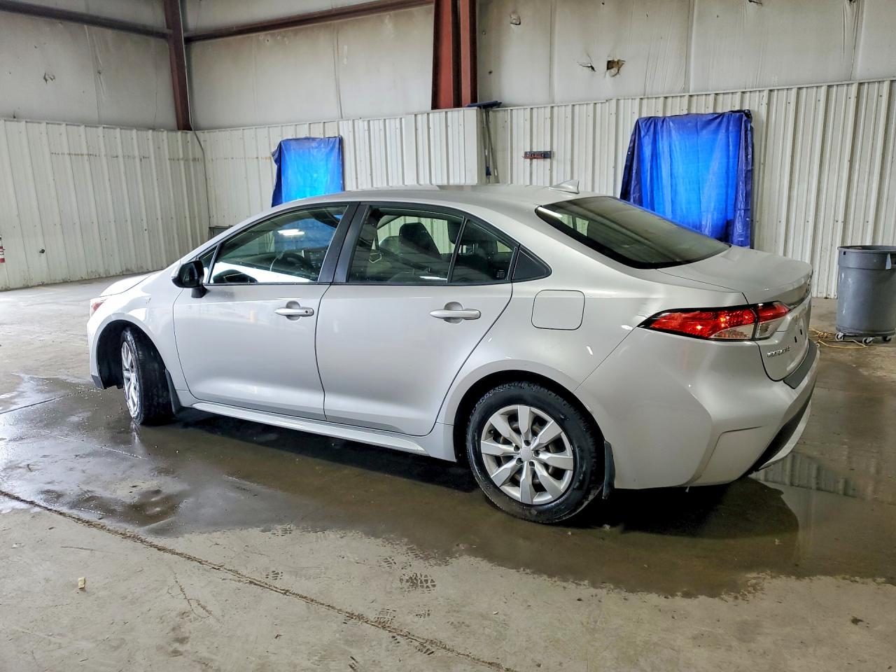 2021 TOYOTA COROLLA LE — снимка 2