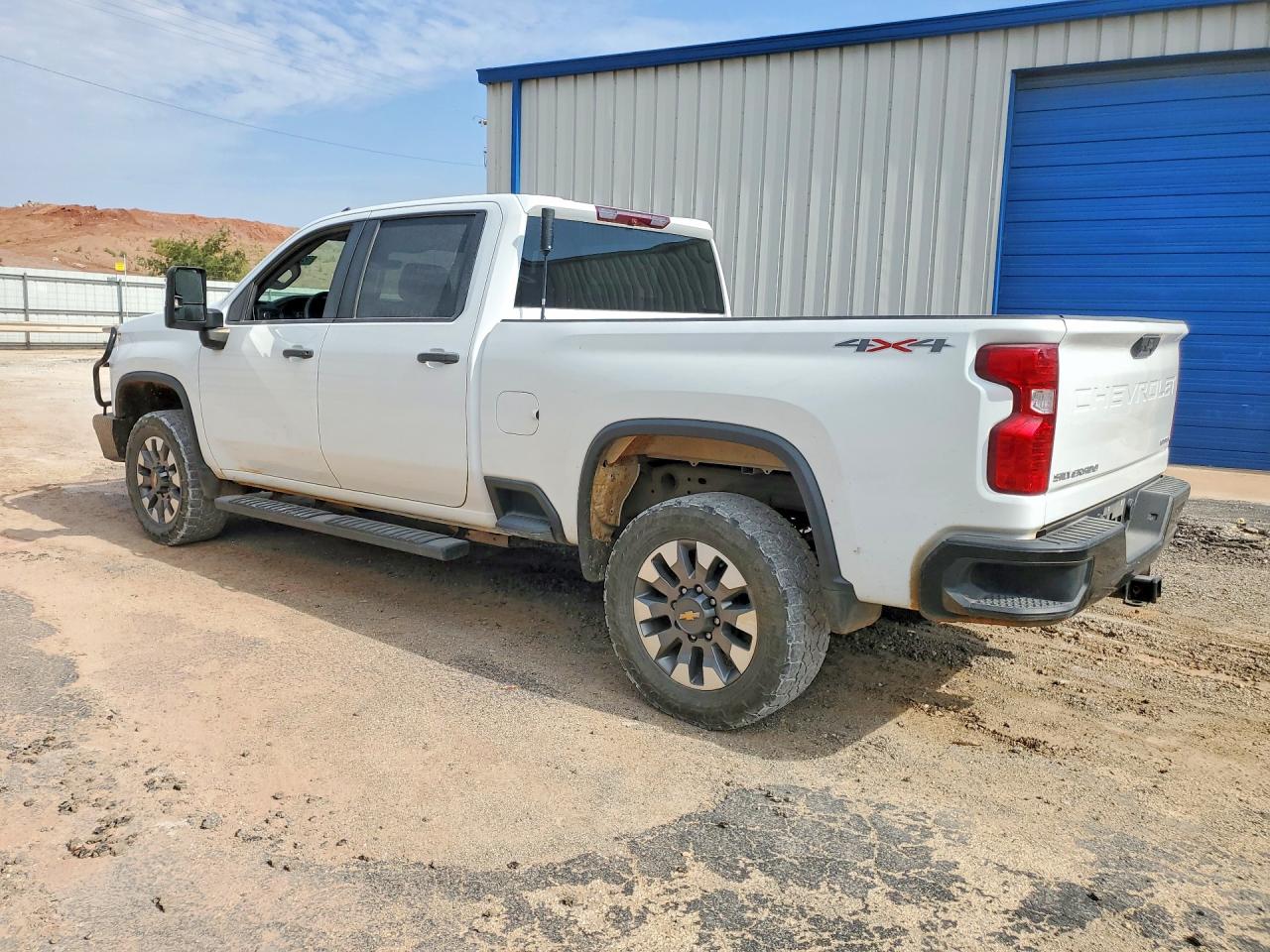 2023 CHEVROLET SILVERADO K2500 CUSTOM — снимка 2
